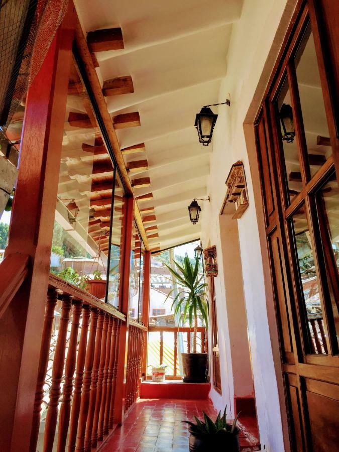 Inn Kori Gems