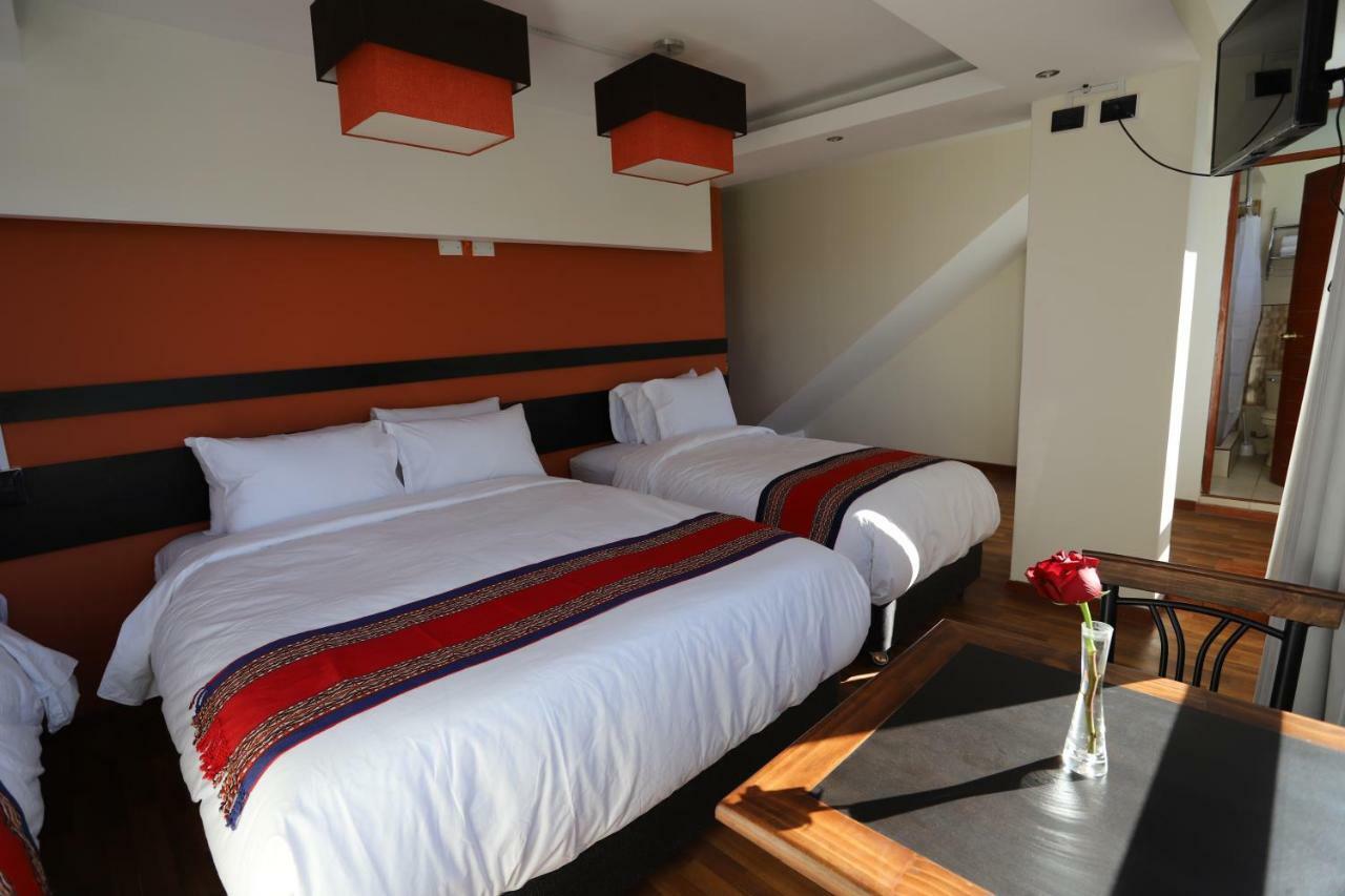 Hotel Capac Ii 2*