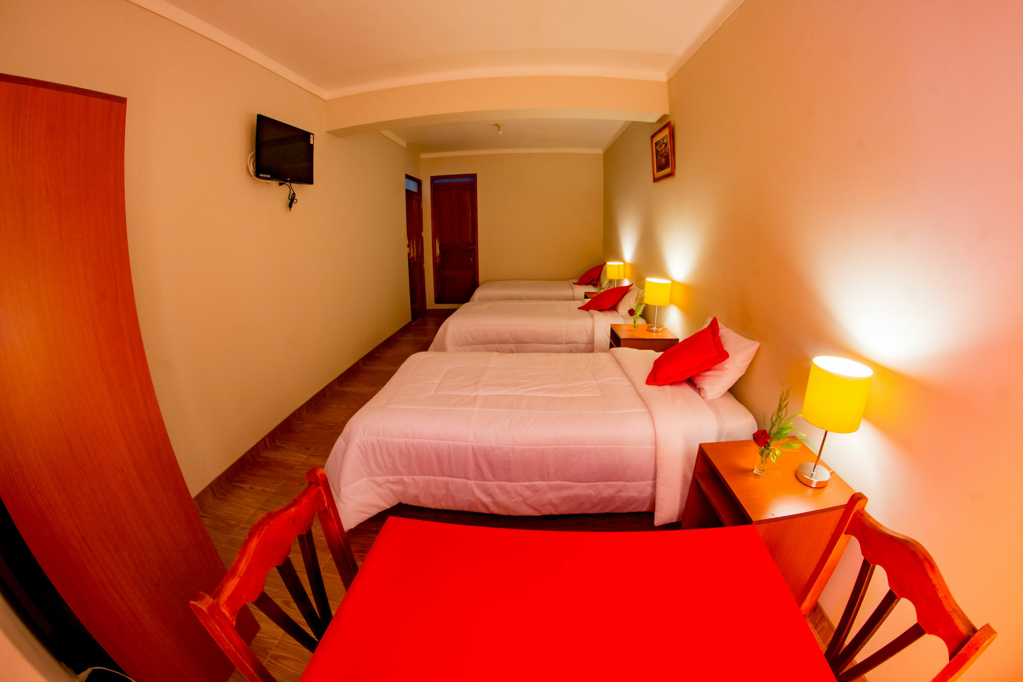 Hotel House 2*