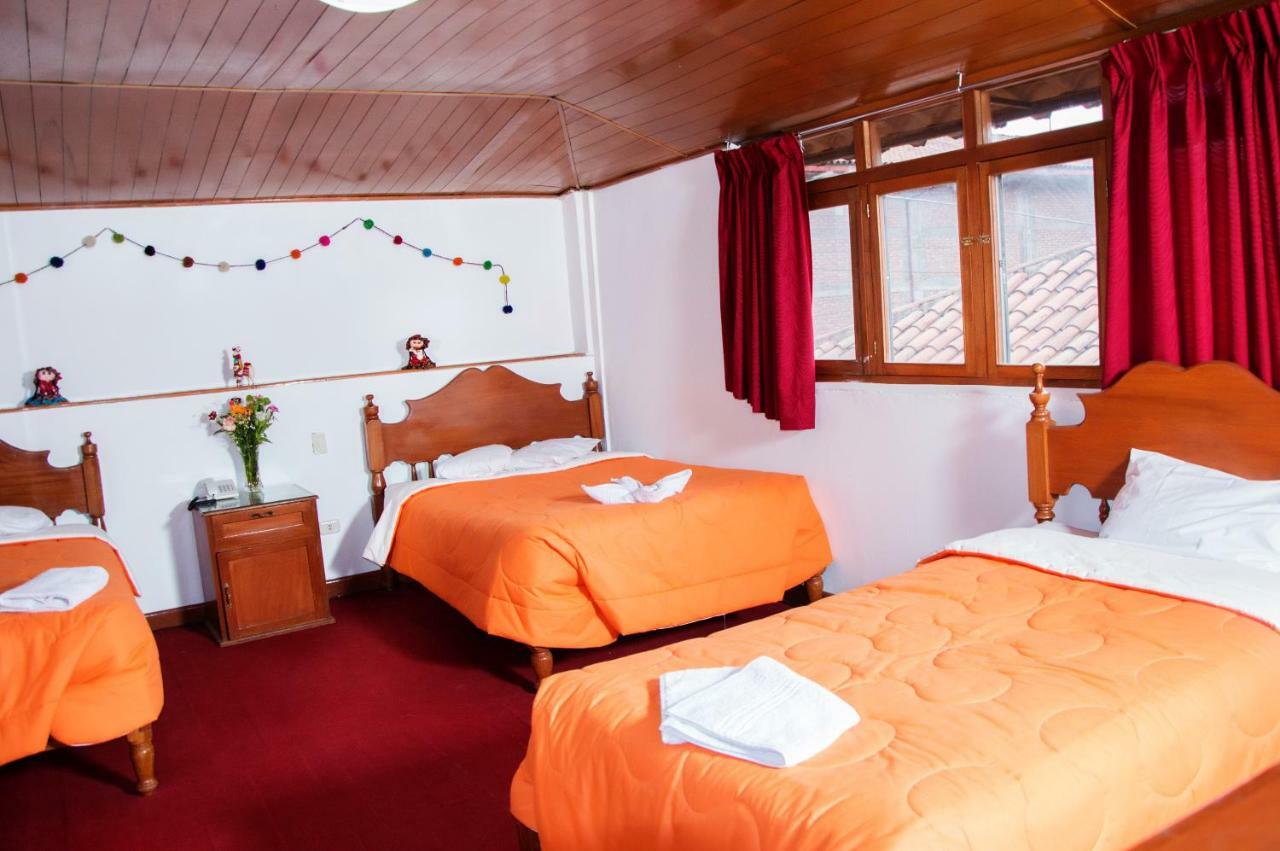 Inn El Monarca 3*