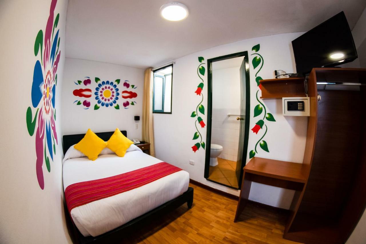 Hotel Plaza Nazarenas