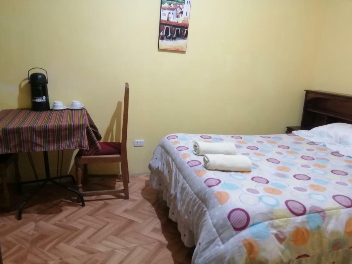 Pensão Sami House