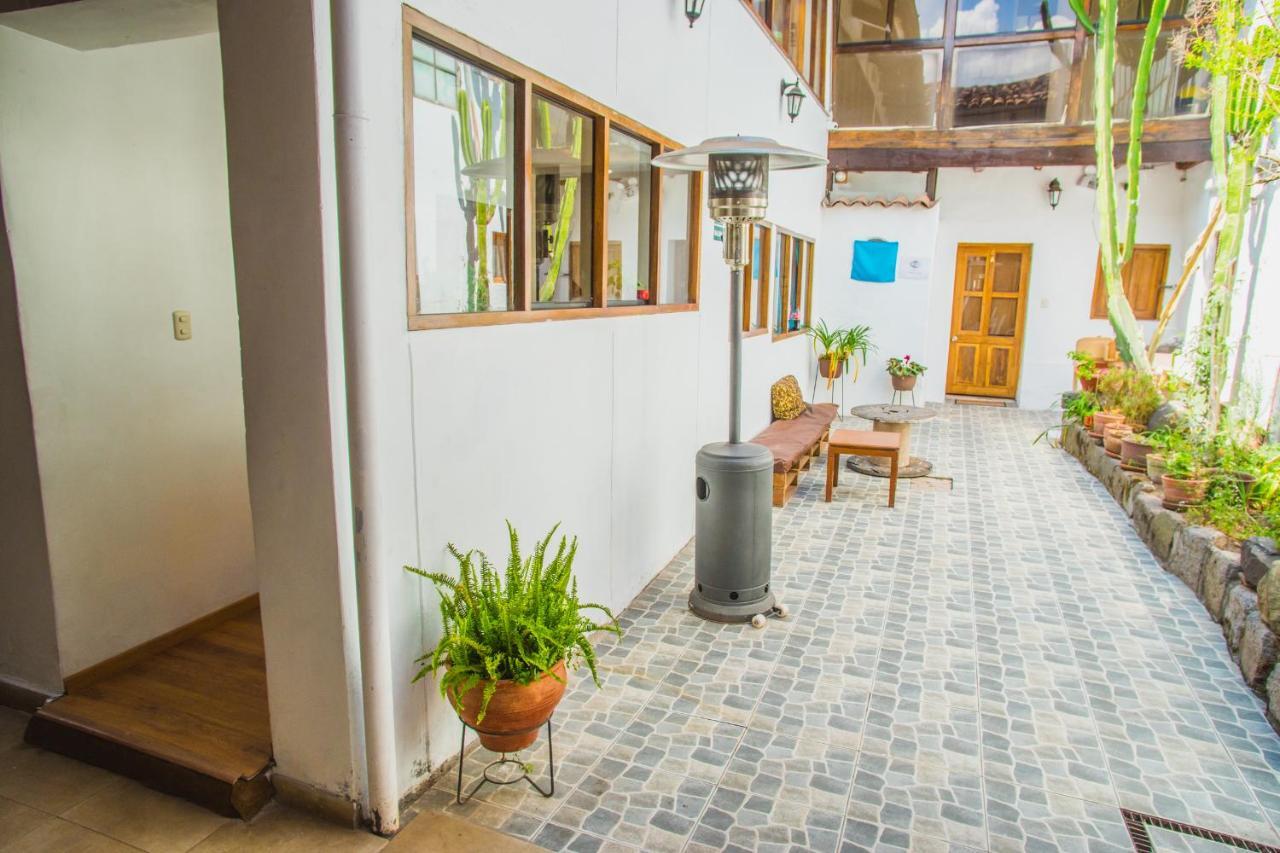 Tucan Hostel *