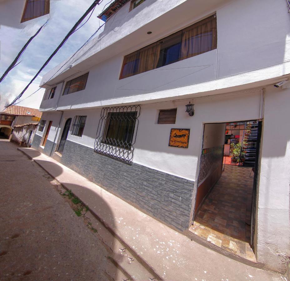 Hostal The Grasshopper Cuzco