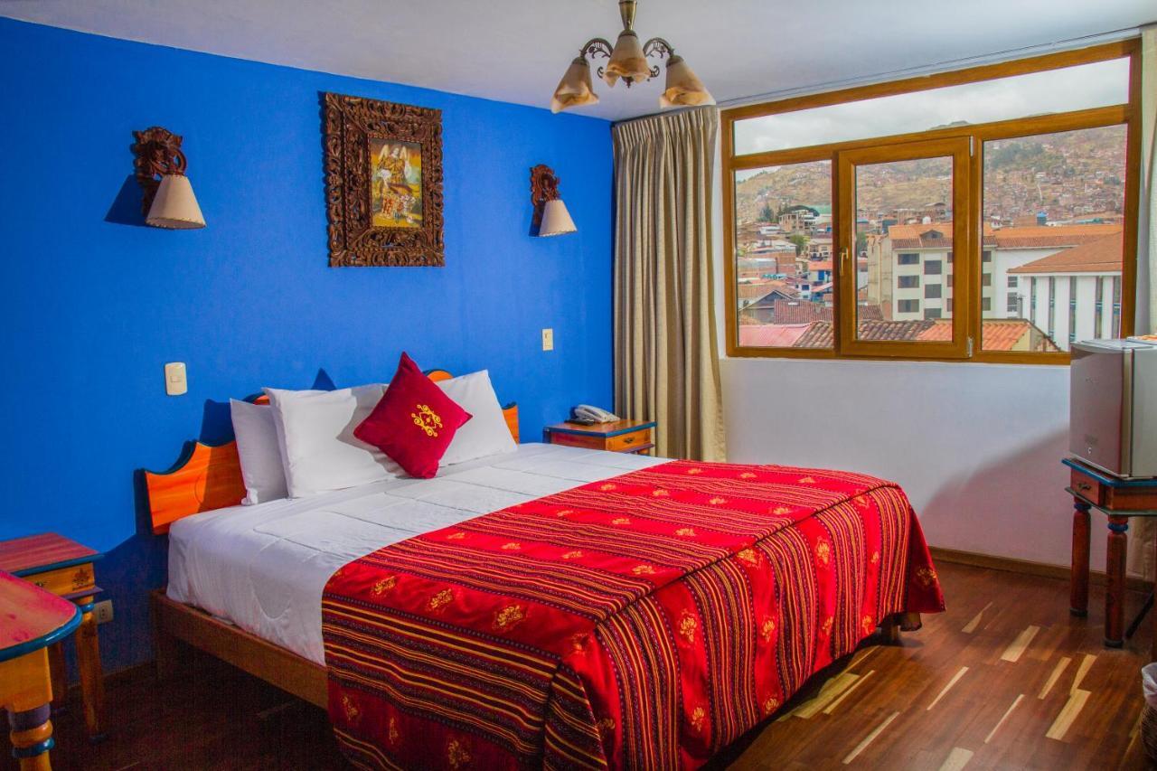 Warari Hotel