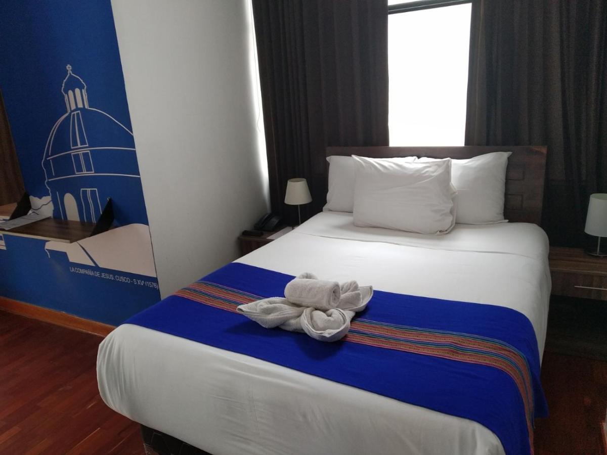 Aqua 3*