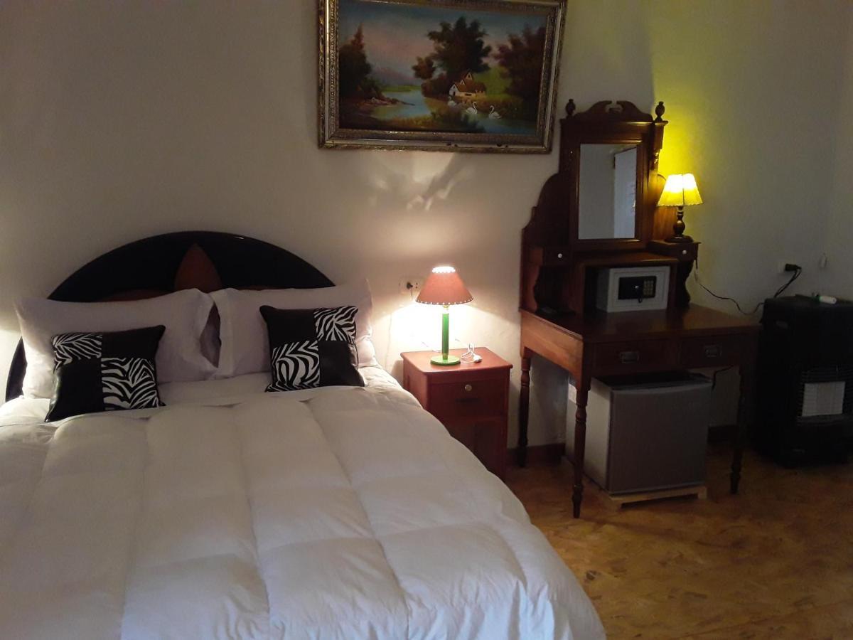Barrio Inka Hostel *