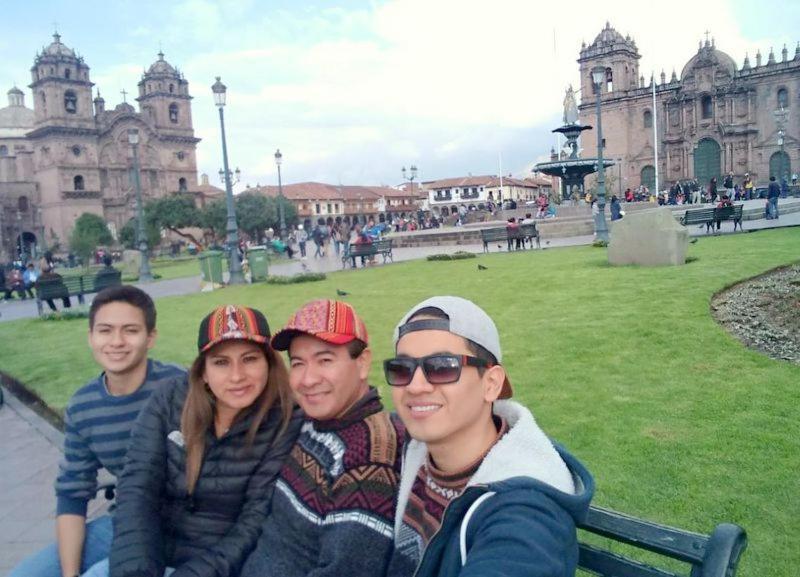 Ochoa Jara * Cusco