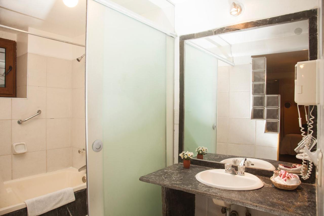 Eureka San Blas Hotel