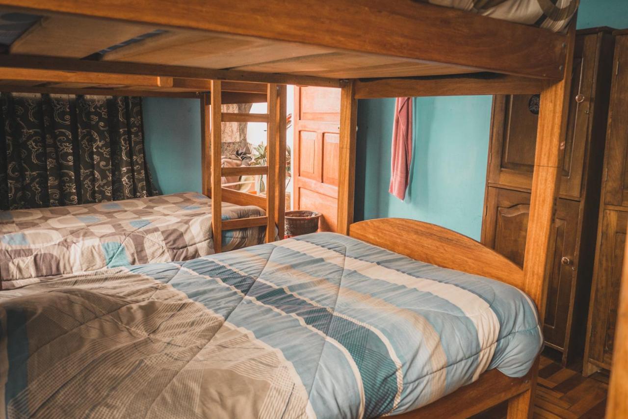 Hostel Tupackers *