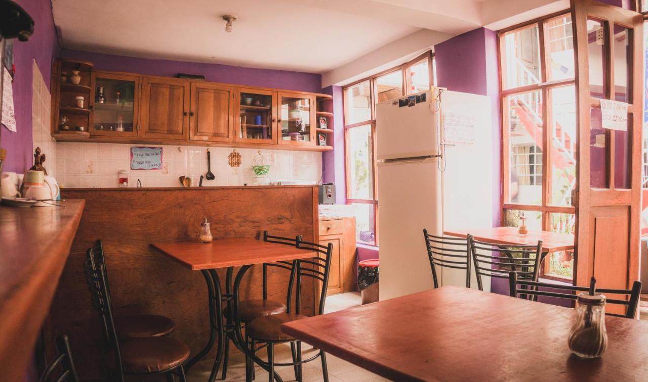 Tupackers Hostel