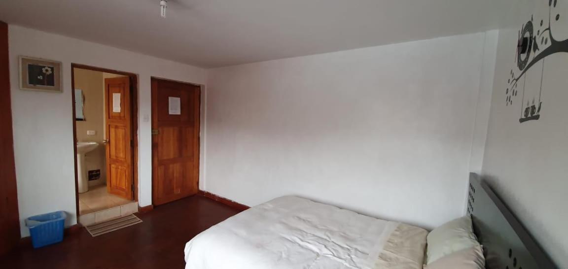 Casa Alegria Hotel *