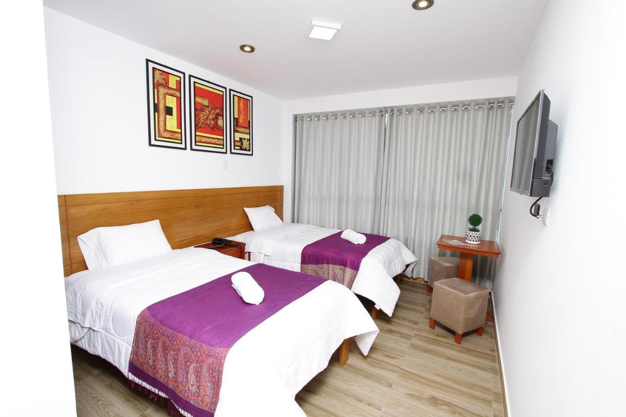 Aparthotel Latinos House