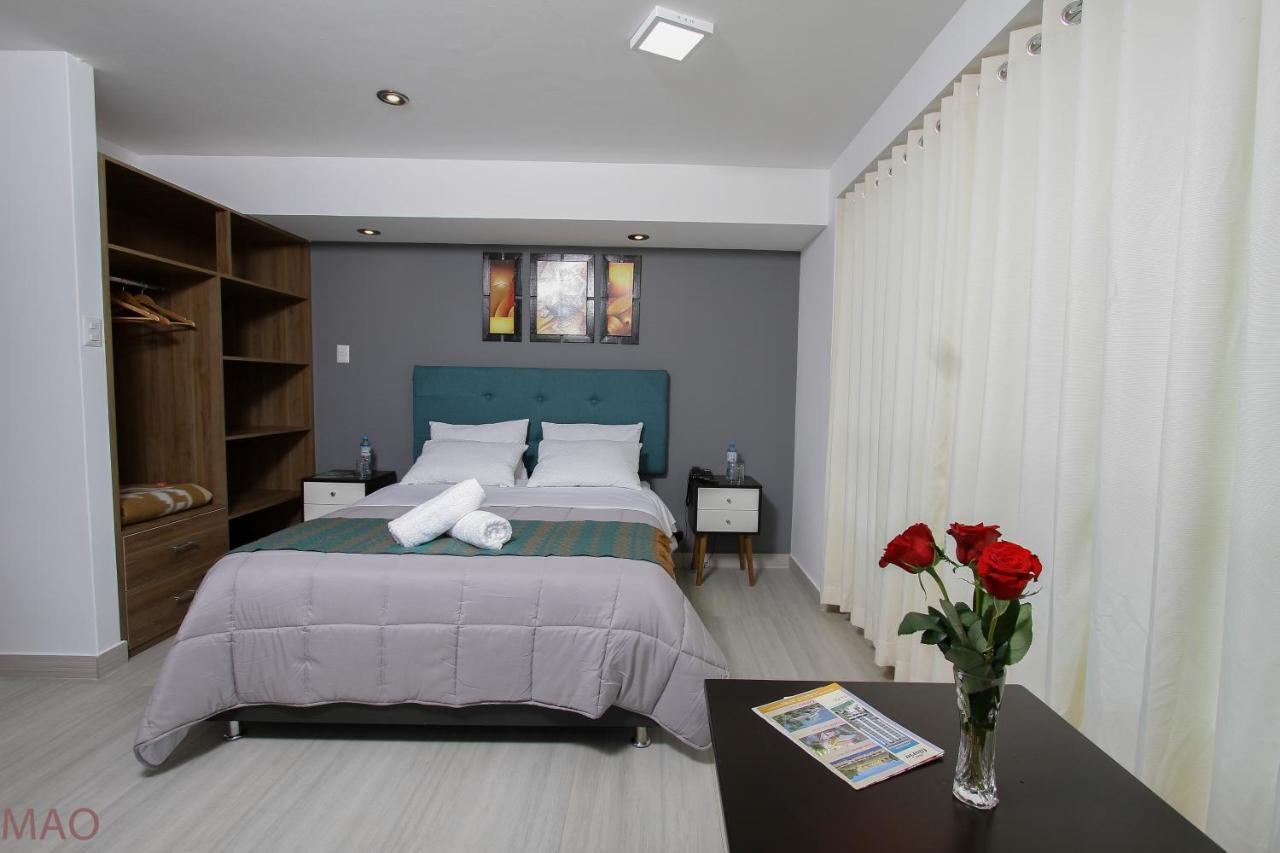 Latinos House Aparthotel 2*
