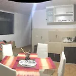 Panoramic Independent Apartment-Regen Wasi