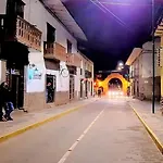 SUMAQ QUILLA habitacion con baño privado en calle San Andrés Centro Cusco