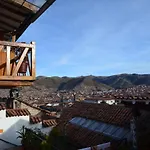 Hostel Kusiy Qosqo