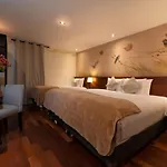Casa Biru Hotel Boutique