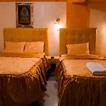 Casa Dorada Y Tours