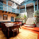 Hostal Suecia I