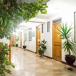 Hotel Refugio Ecologico Inn