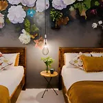 Ninos Hotel Meloc