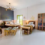 Ninos Hotel Meloc