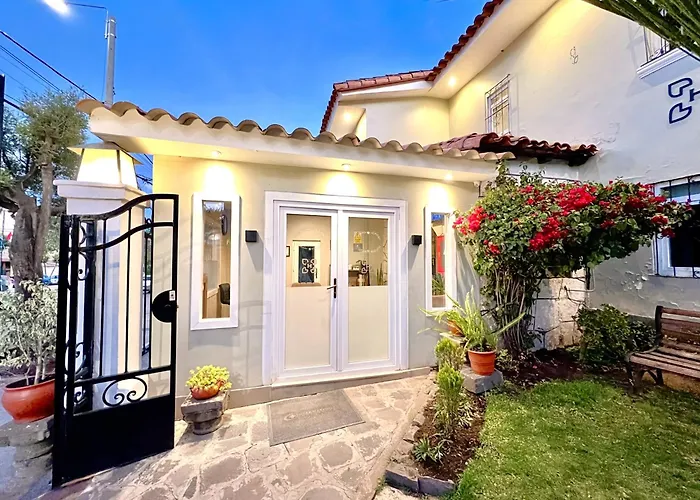 R Y R Pardo Hotel