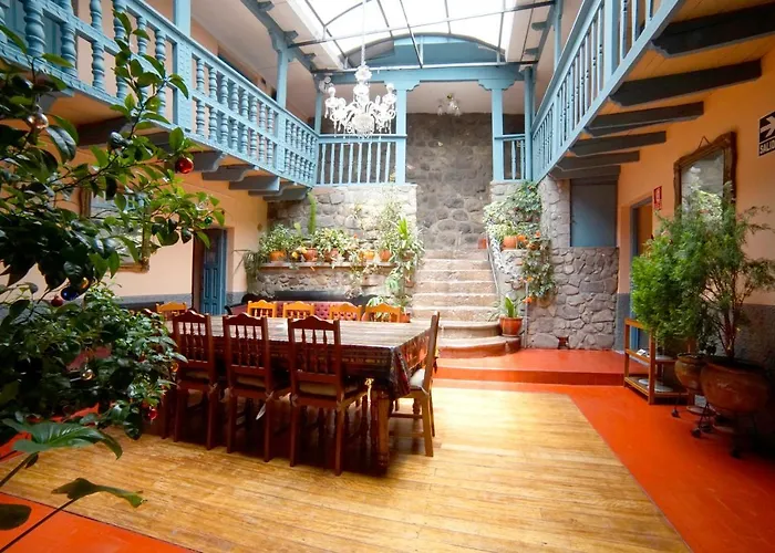 Hostal Suecia I