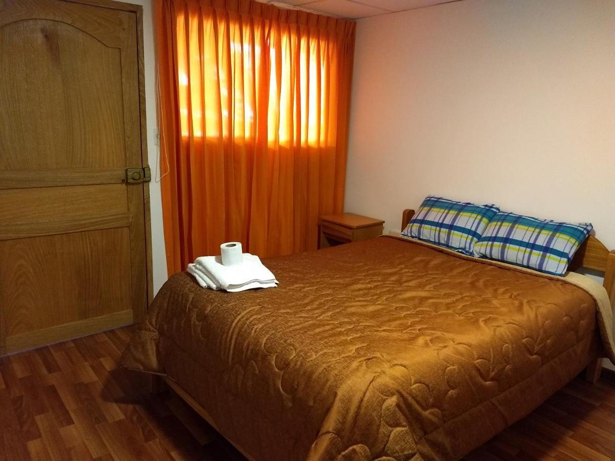 Hostel Chelitos Backpacker *