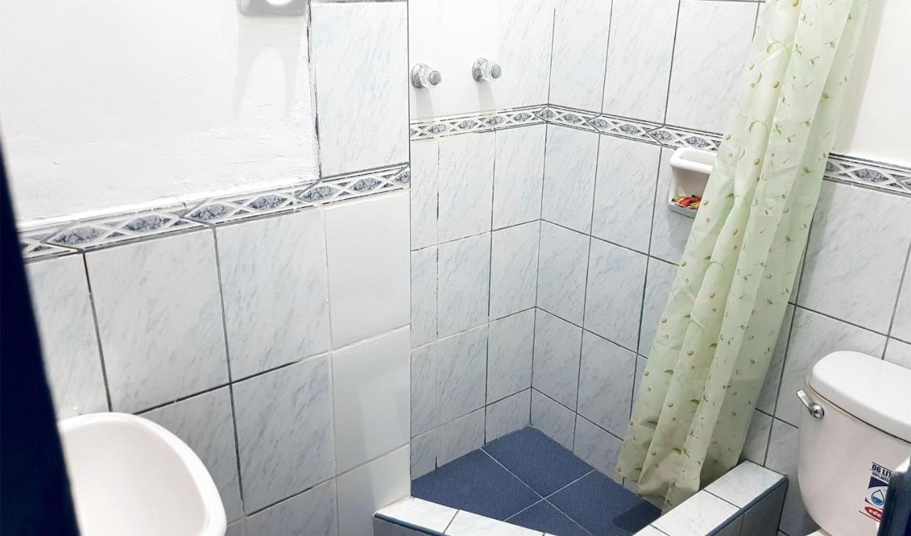 Hostal Tunupa Bed & Breakfast Cusco
