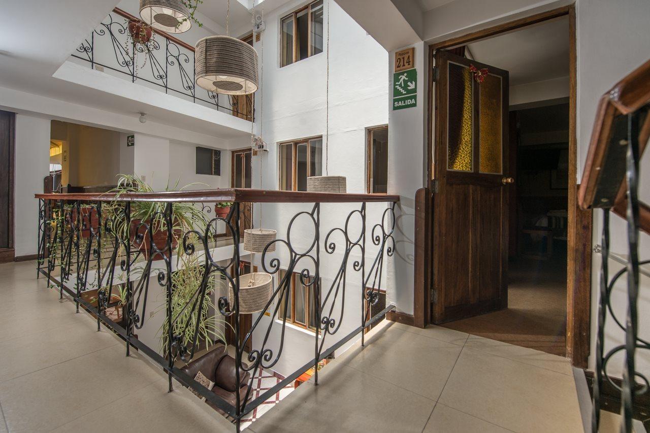Hotel Oblitas Plaza De Armas 3*