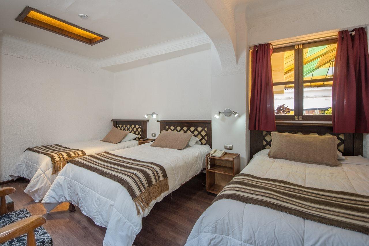 Oblitas Plaza De Armas 3*