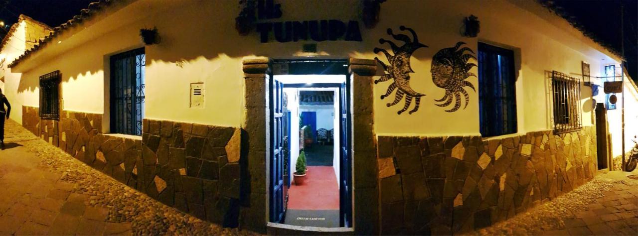 Hostal Tunupa * Cusco