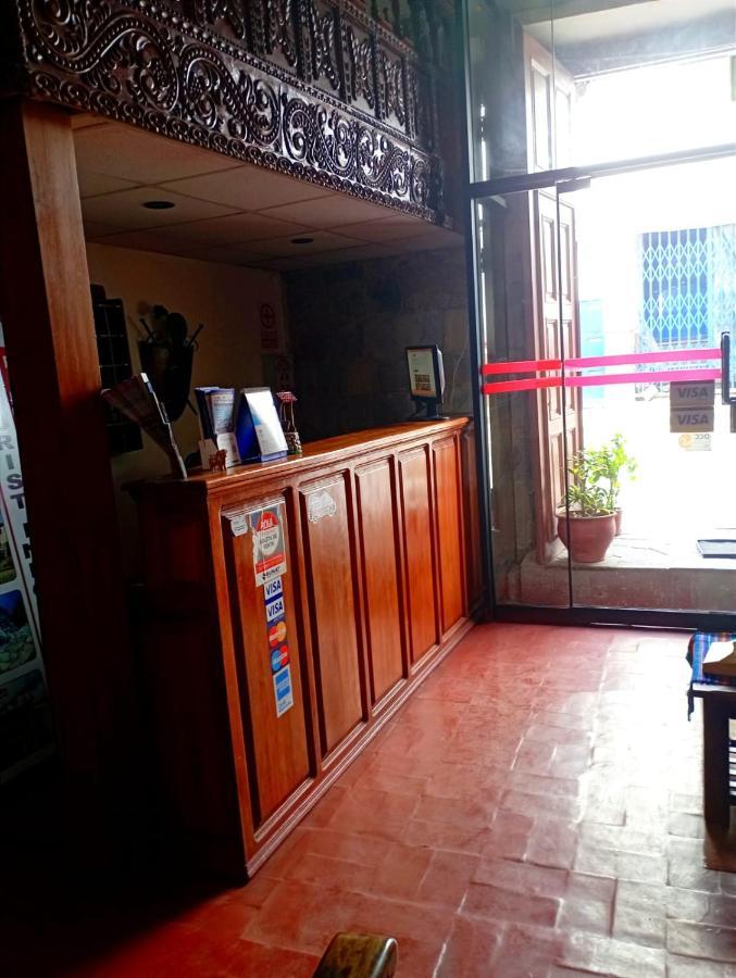 Bed & Breakfast Hotel Carmen Plaza *