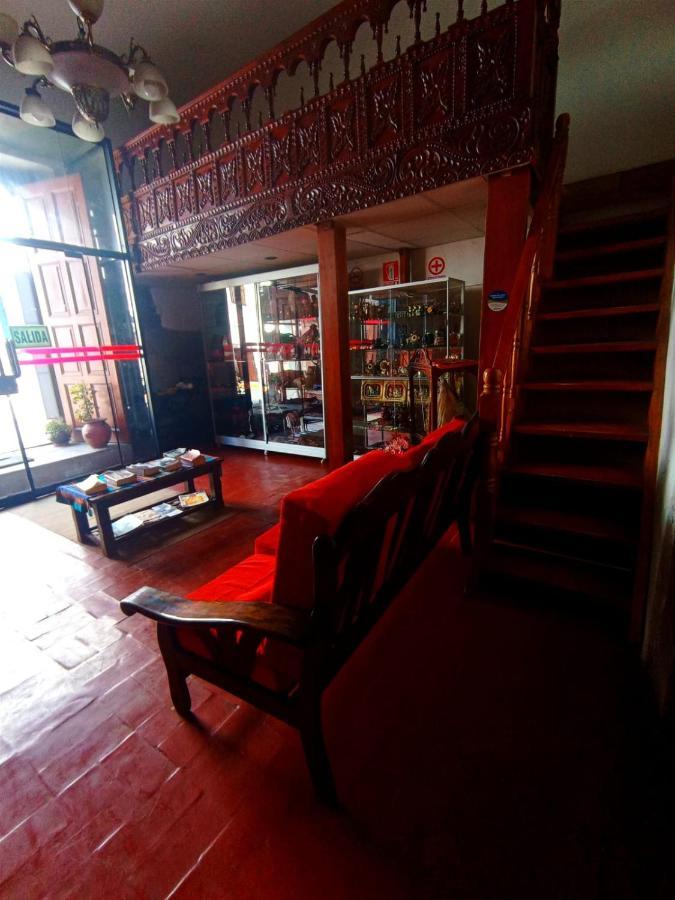 Hotel Carmen Plaza Bed & Breakfast