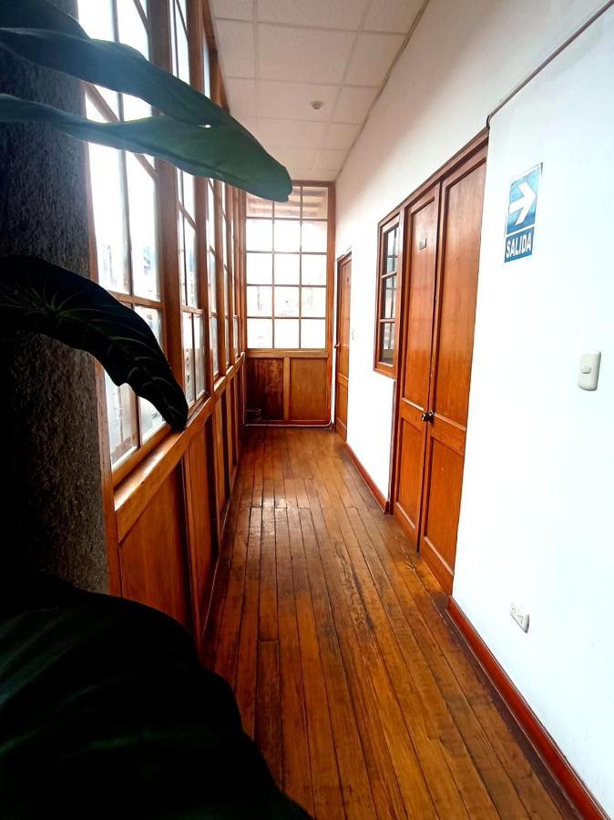 Bed & Breakfast Hotel Carmen Plaza *