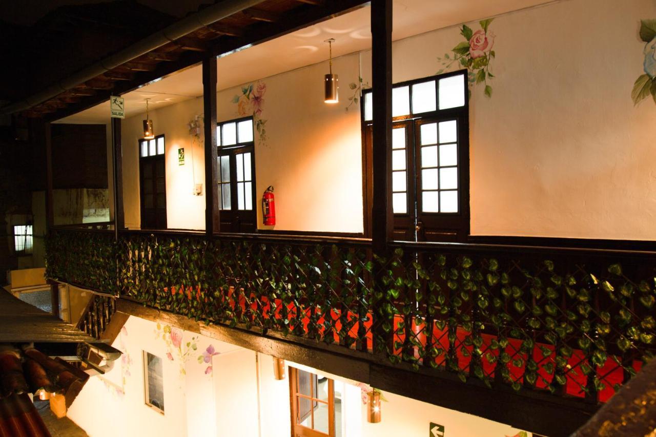 Bed & Breakfast Tiyana House