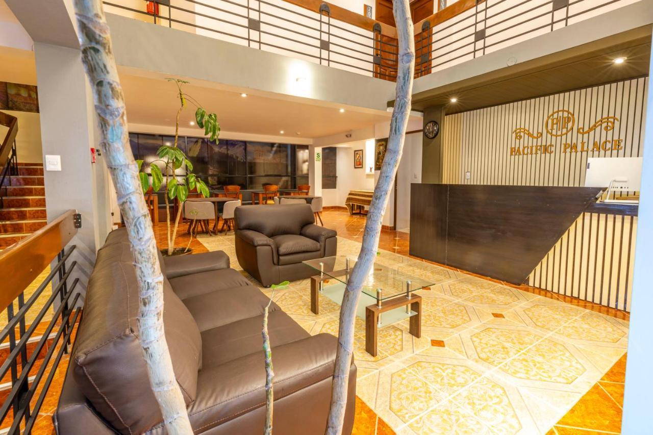 Pacific Hotel *