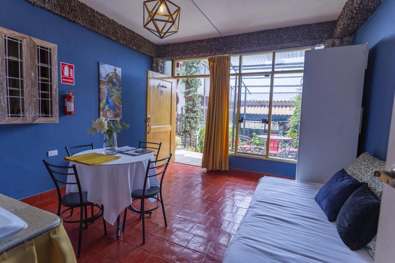 Cities Of The World - Aparthotel