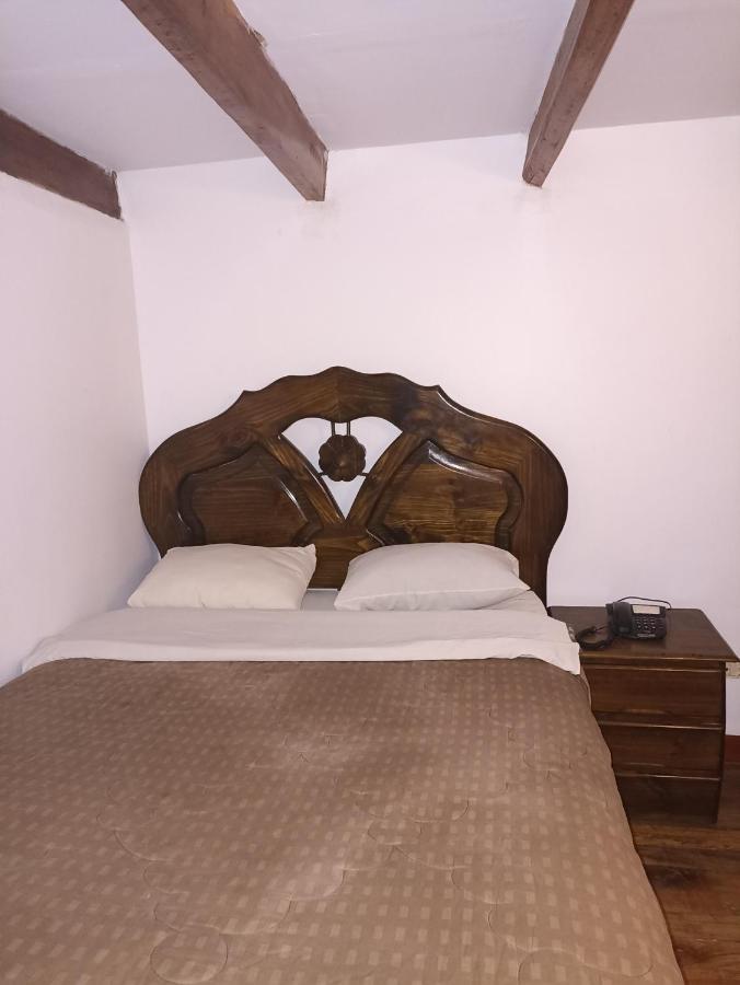 Hotel Carmen Plaza Bed & Breakfast *