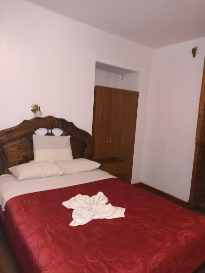 Hotel Carmen Plaza Bed & Breakfast