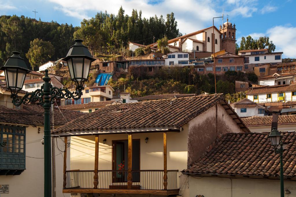 Casa Rojas Hostel *