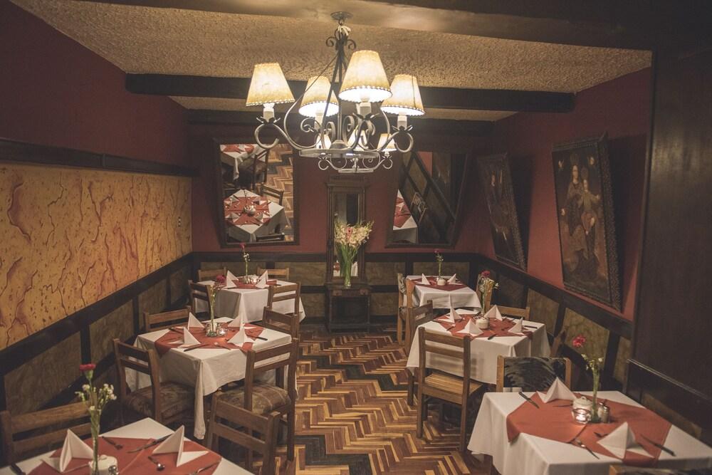 Oblitas Plaza De Armas Hotel