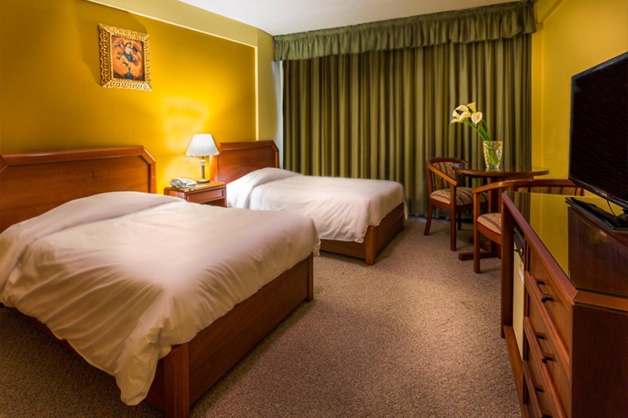 Qarmenqa Hotel