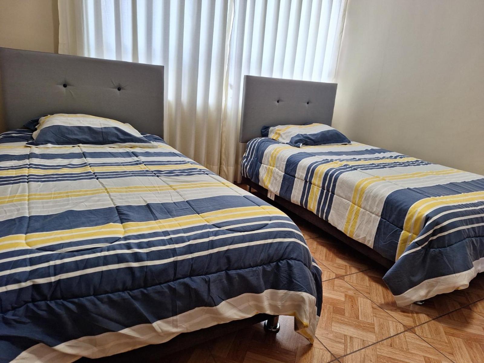 Por Departamentos Uvima Iii Apartamento