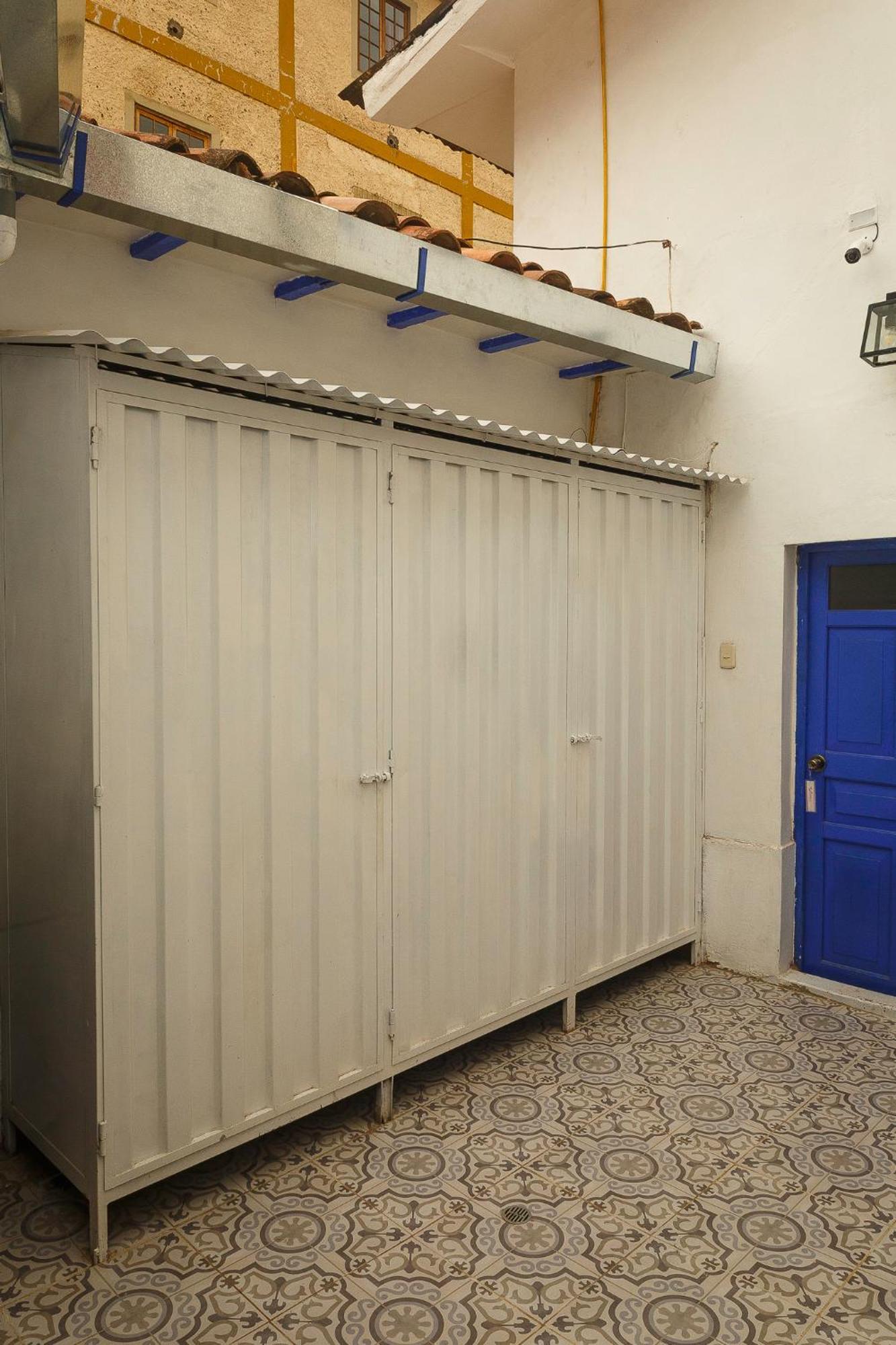 Hostel Saqray *