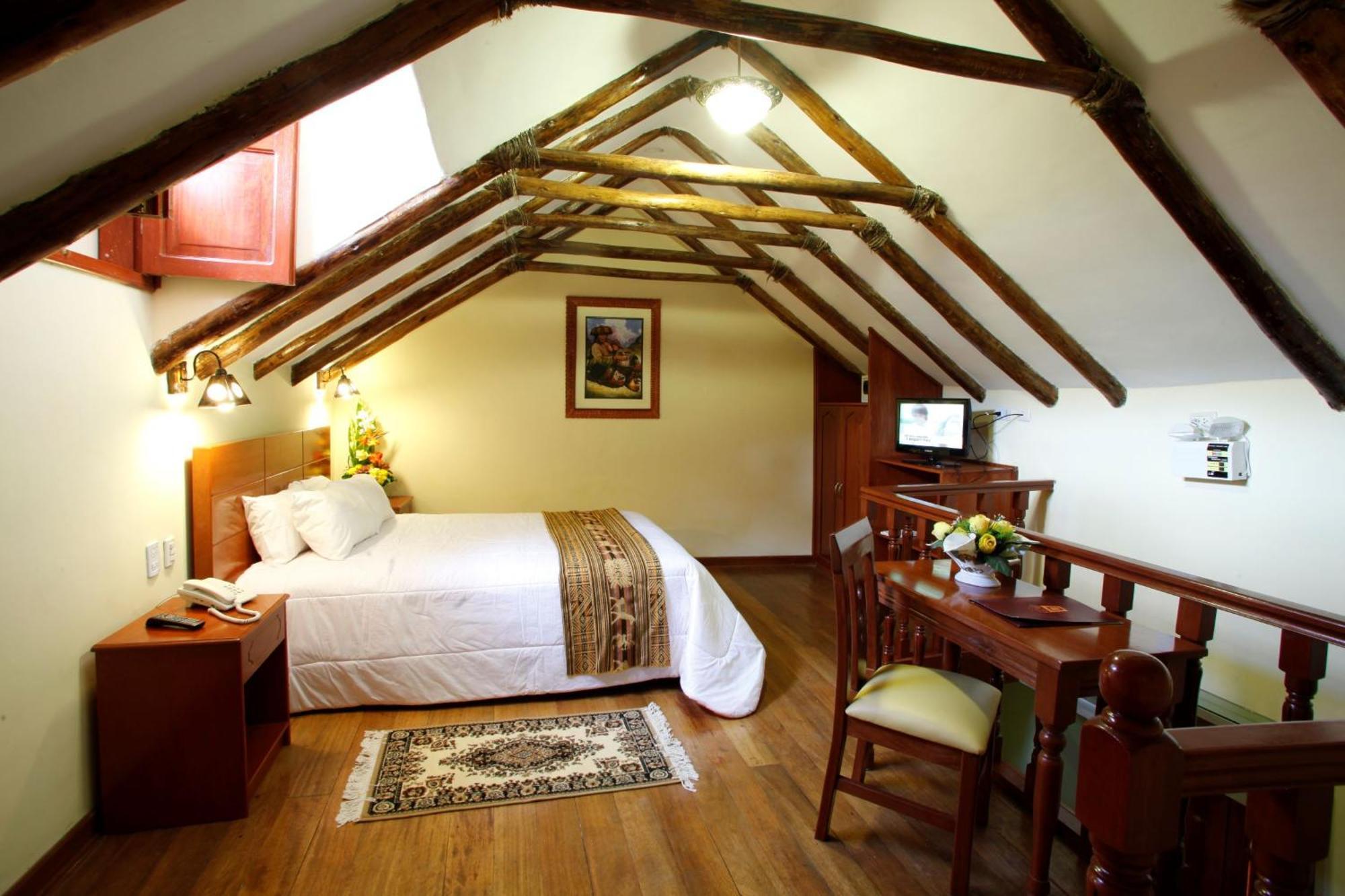 Hotel Siete Ventanas 3*