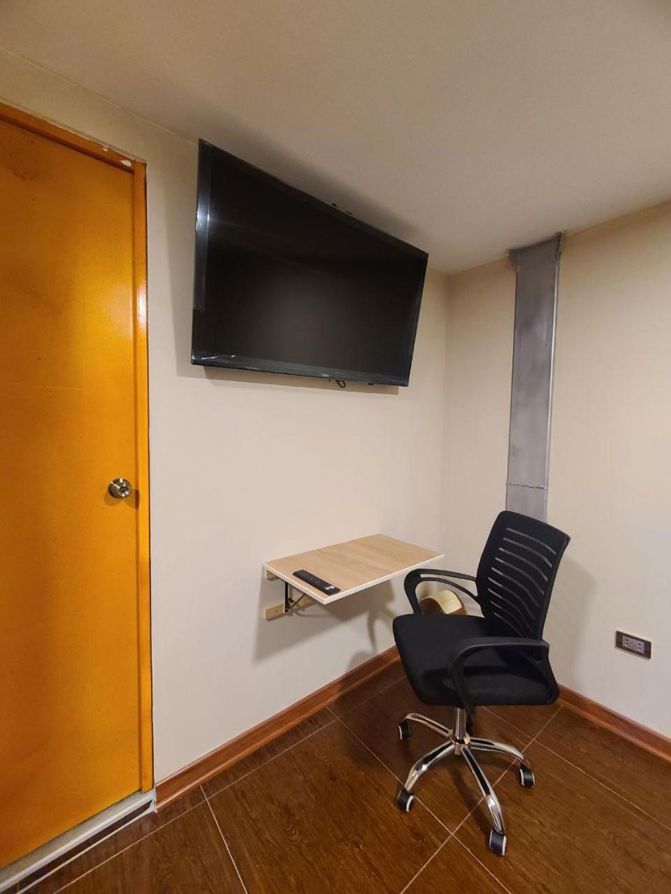 Casa Huayra Guest house *