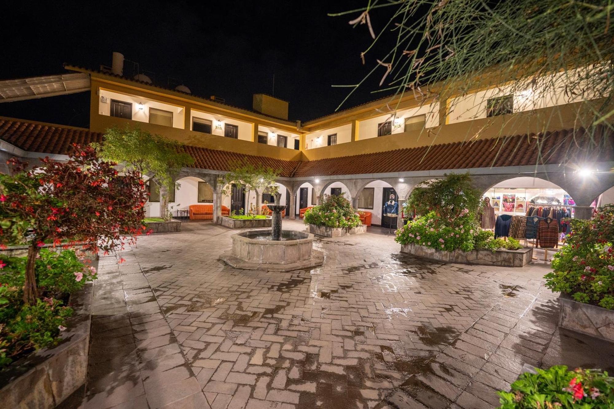 Hotel Jose Antonio 4*